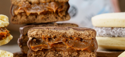 Alfajores de cacao con Dulce de Leche